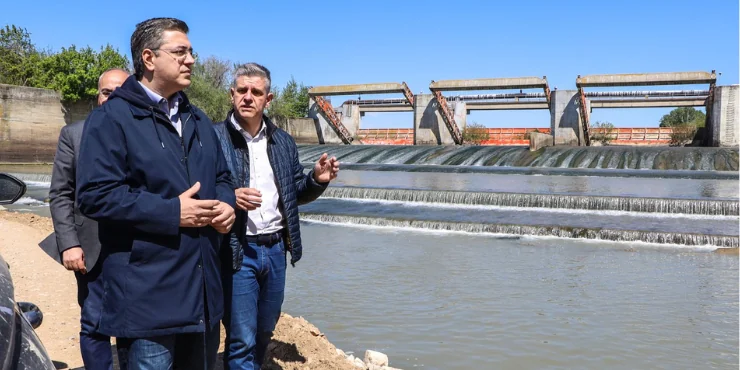 Αυτοψία στις εργασίες αποκατάστασης του φράγματος Έλλης στην Ελεούσα του Δήμου Χαλκηδόνος.